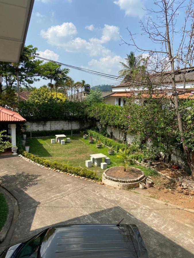 Kandy Garden Villa Экстерьер фото